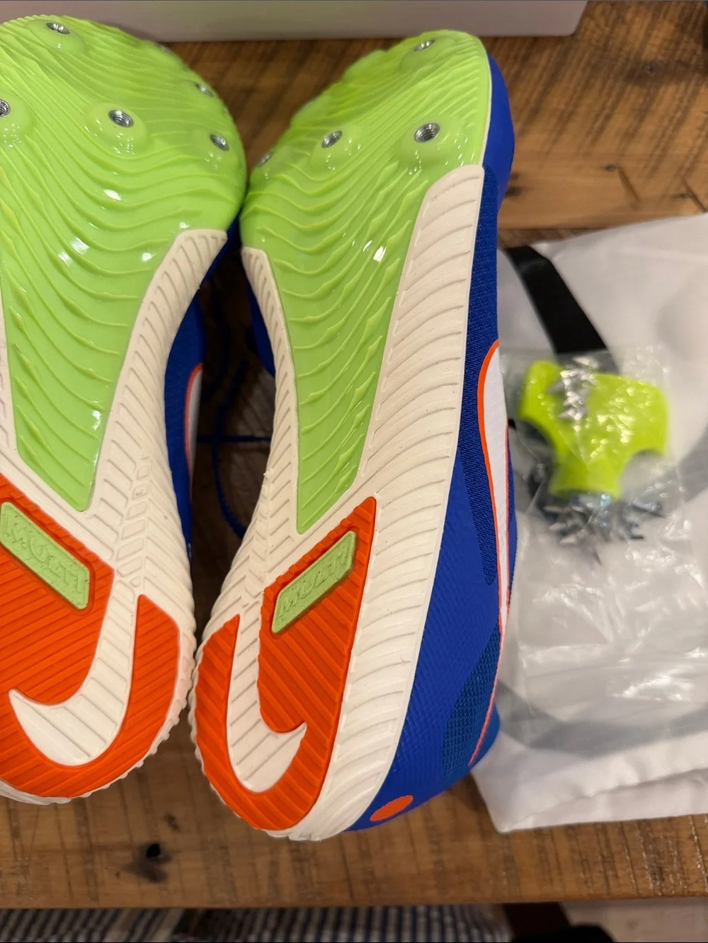 NEW Nike Men’s Nike Rival Track Spike with Bag/Spikes/Spike Wrench